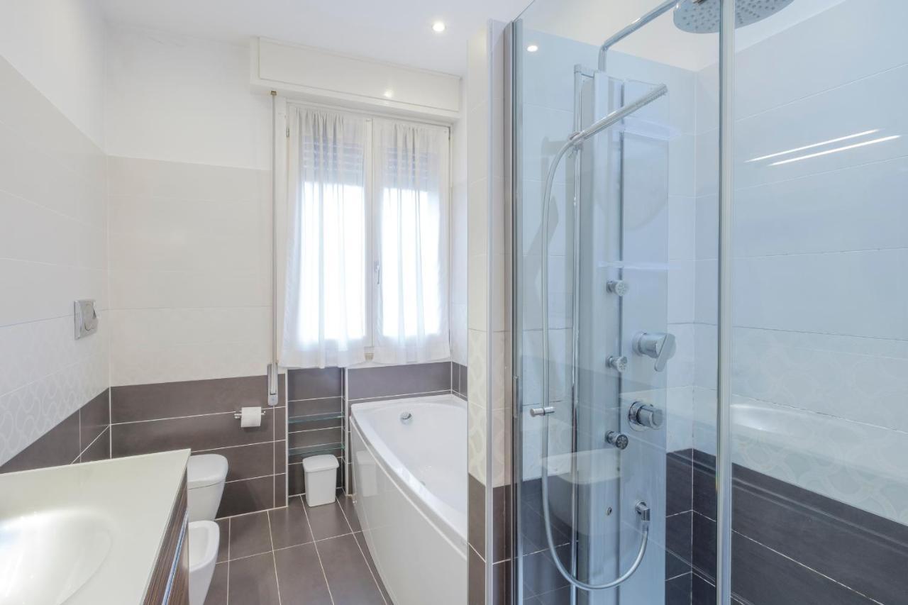 Aura Home Sirmione - 2 Bedrooms Apartment Exterior foto