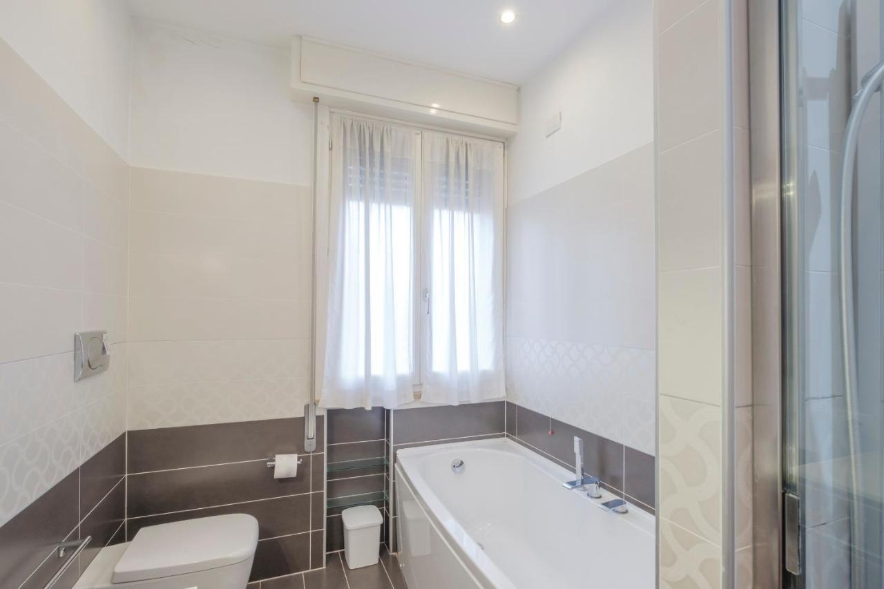 Aura Home Sirmione - 2 Bedrooms Apartment Exterior foto